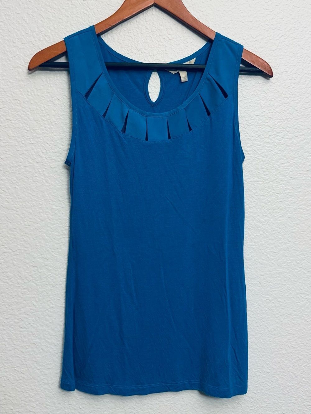 Banana Republic Bright Blue Sleeveless Tank Top Cutout Neck Top XS